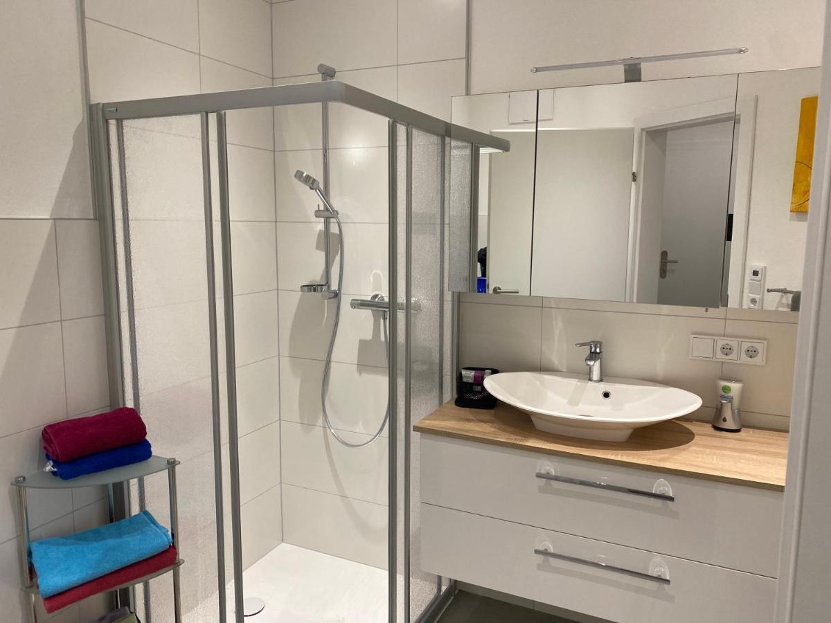 Wohnung City Nord Mit Balkon Herzogsdorf Dış mekan fotoğraf