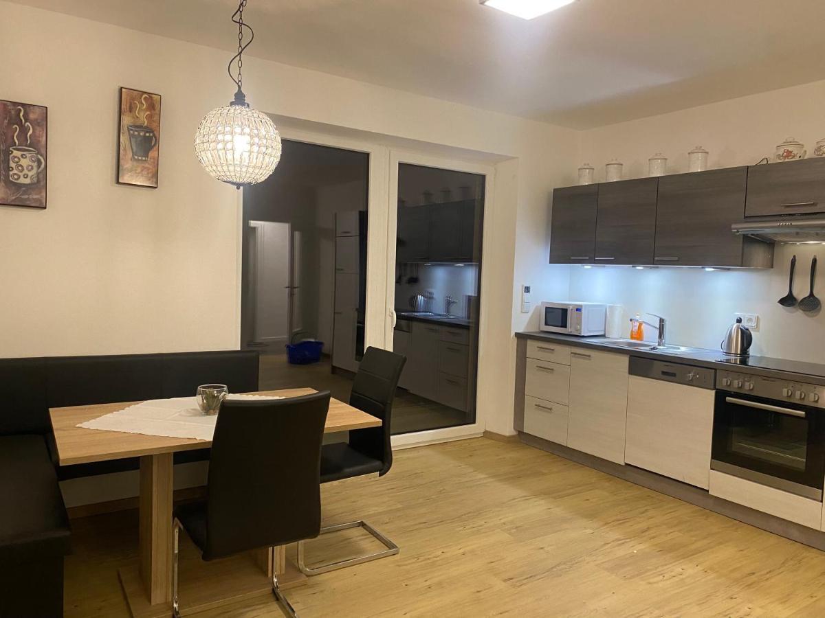 Wohnung City Nord Mit Balkon Herzogsdorf Dış mekan fotoğraf