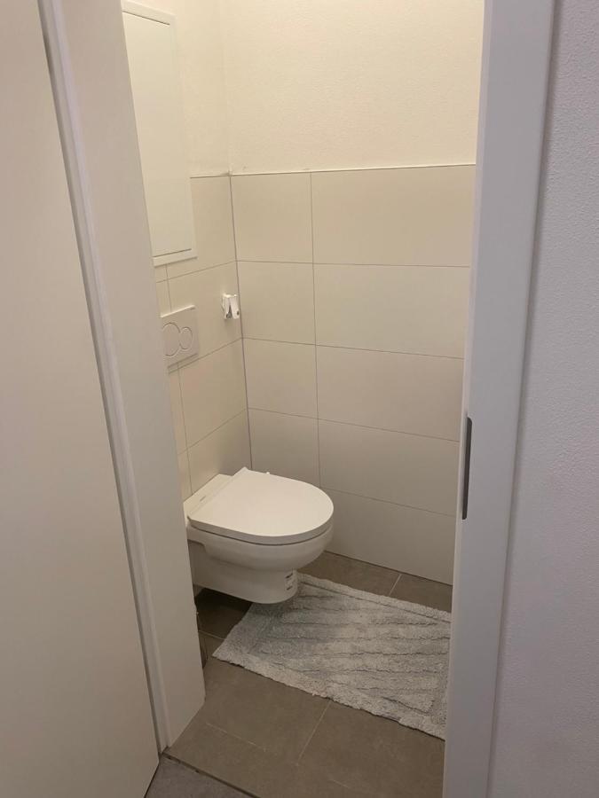 Wohnung City Nord Mit Balkon Herzogsdorf Dış mekan fotoğraf